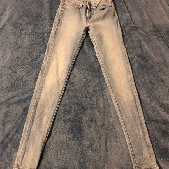 Levis jeans size 0 medium 525 leggings jean